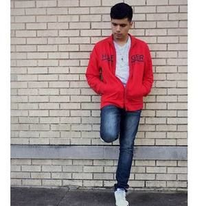 Meet your Posher, Christopher